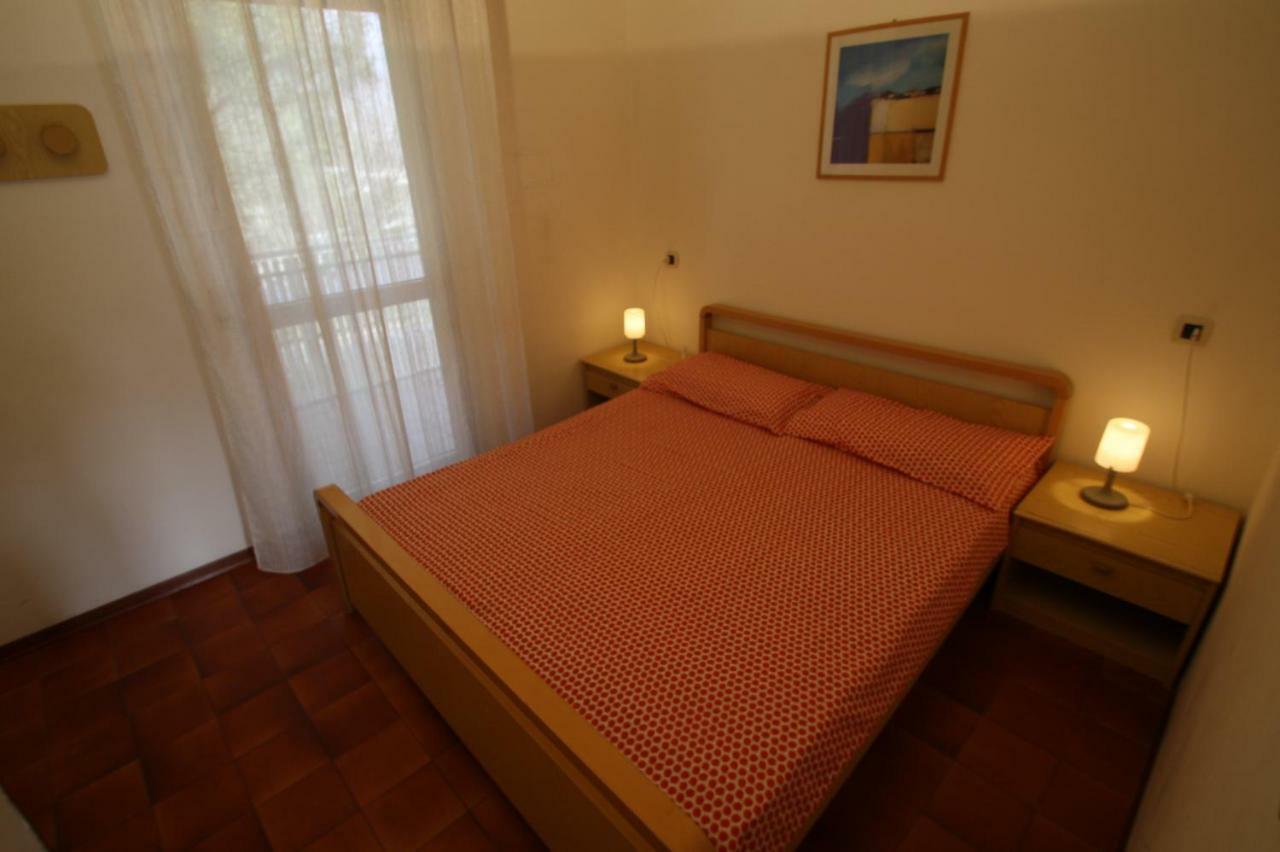 - 3 Bedrooms , 2 Bathrooms - *